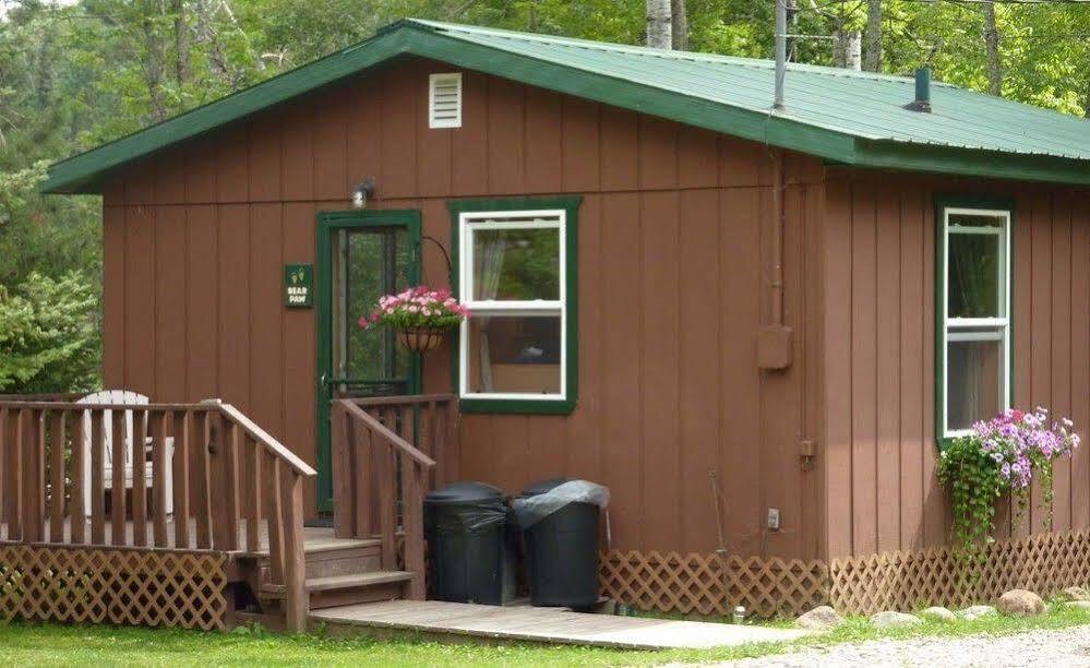 Moose Track Adventures Resort Winton Exterior photo